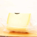 Morceau de fromage Idiazabal D. O. P 300 grammes