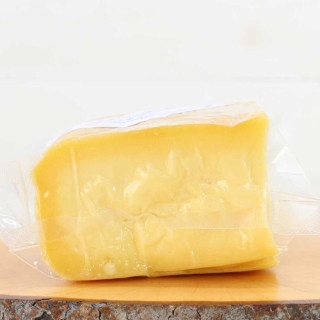 Raw Milk Semicured Mahón PDO Cheese Wedge 450 Grs Approx
